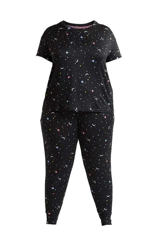 Joyspun Women's and Women’s Plus Sleep Tee and Joggers Pajama Set, 2-Piece.