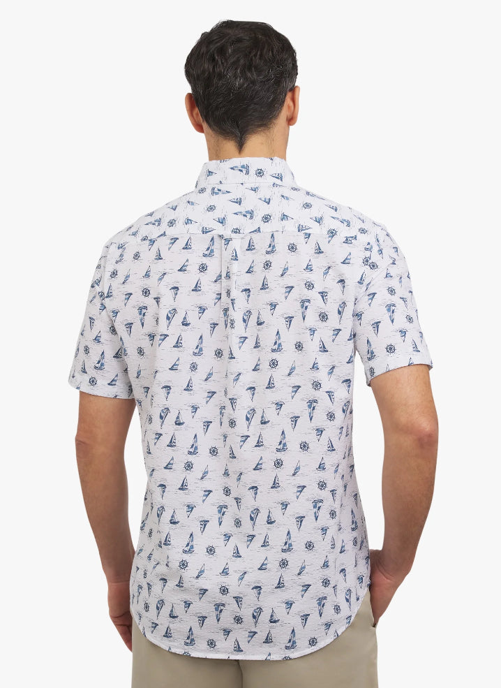 Chaps Men's Short Sleeve Seersucker Woven Shirt.