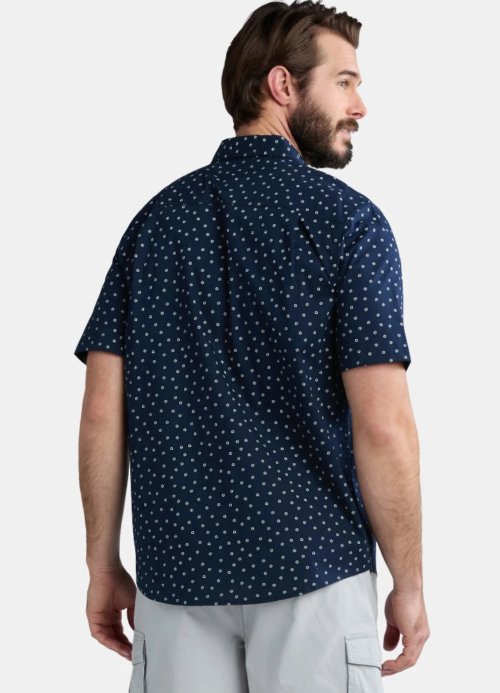 George Men's & Big Men's Button-Up Poplin Shirt with Short Sleeves.
