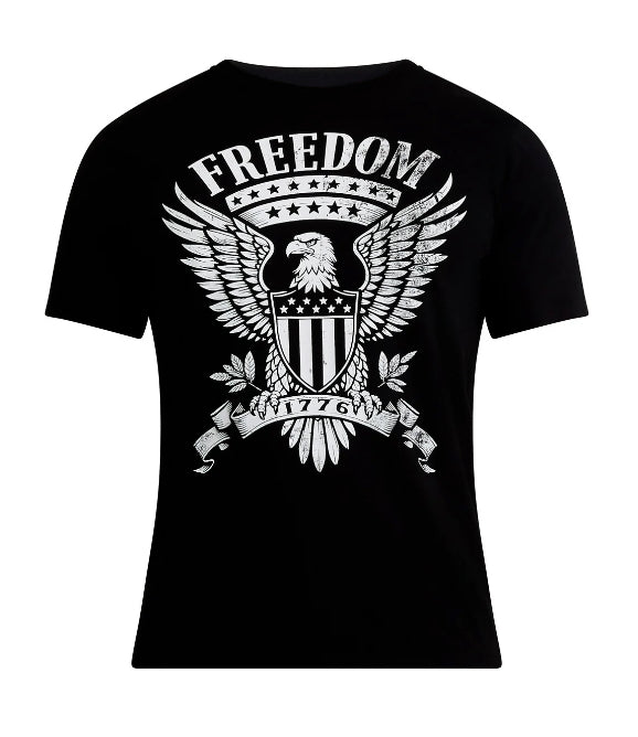 Men’s and Big Men's 4th of July USA Freedom Eagle Americana Graphic Tee Shirt by Way to Celebrate.
