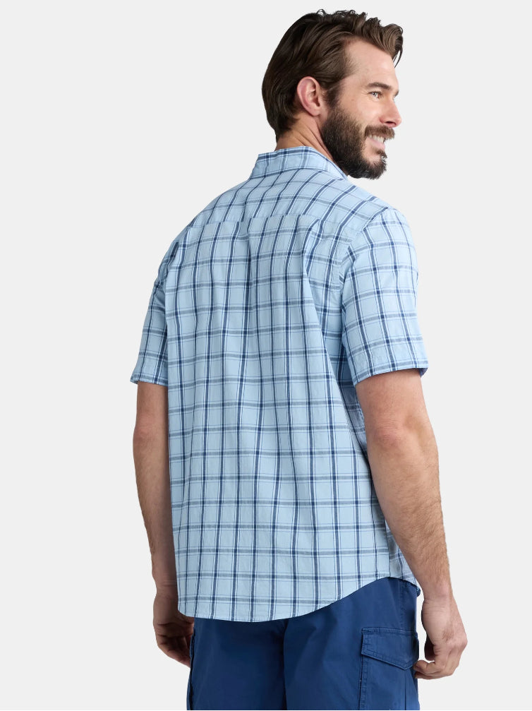 George Men's & Big Men's Button-Up Poplin Shirt with Short Sleeves.