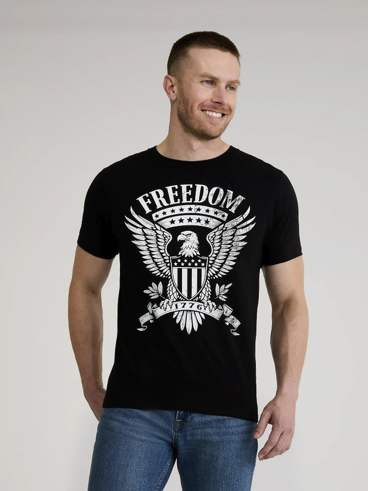 Men’s and Big Men's 4th of July USA Freedom Eagle Americana Graphic Tee Shirt by Way to Celebrate.