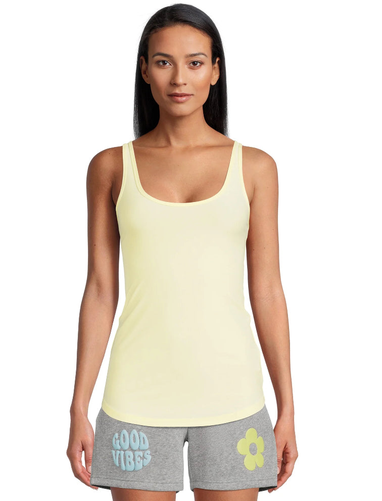 No Boundaries Juniors Scoop Neck Tank.