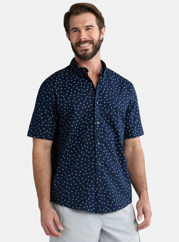 George Men's & Big Men's Button-Up Poplin Shirt with Short Sleeves.