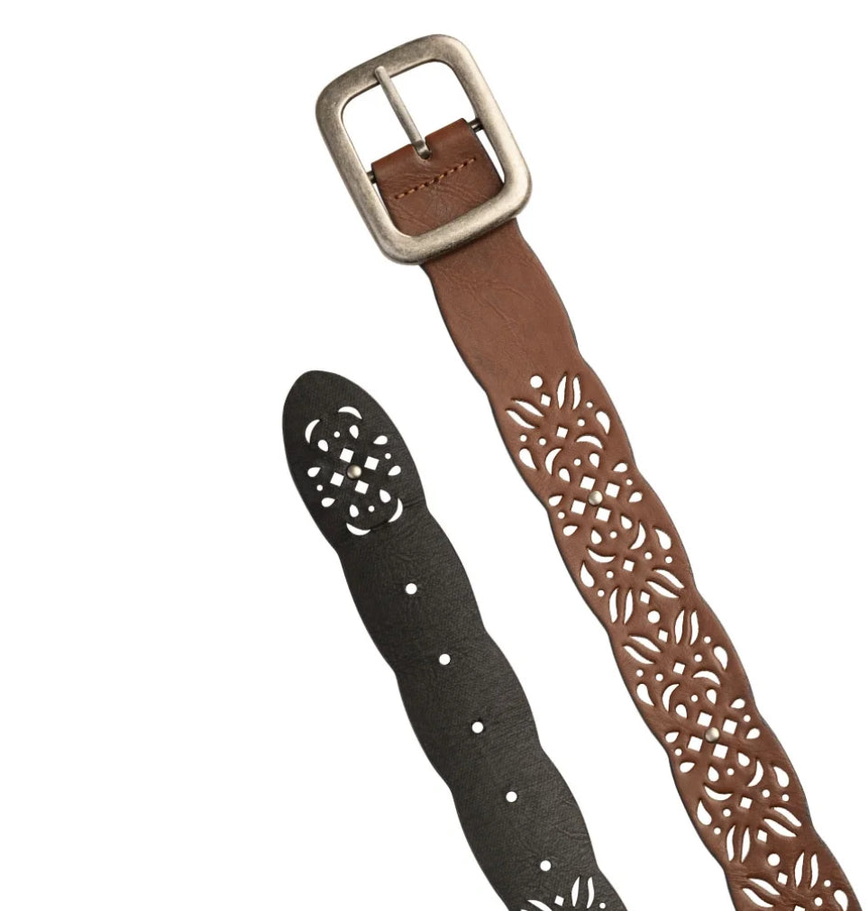 Time and Tru Women's Reversible Scallop Belt, Brown/Black