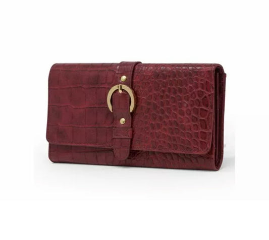 Time And Tru Women's Piper Filemaster Wallet Clutch Oxblood Snap Closure