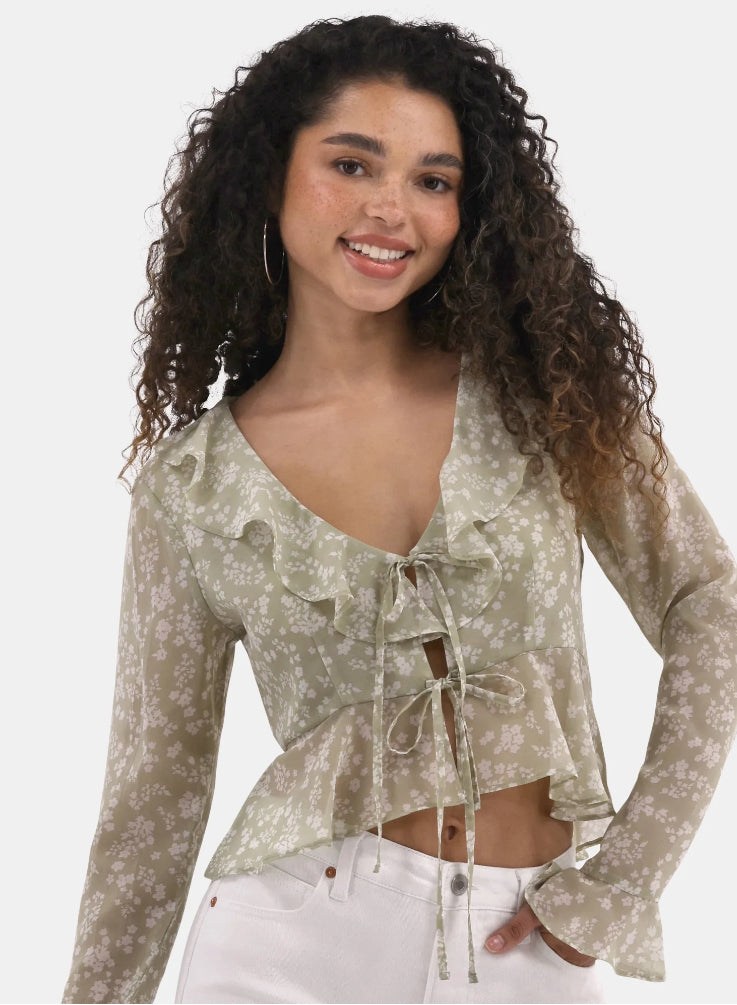 No Boundaries Ruffle Woven Top, Women's