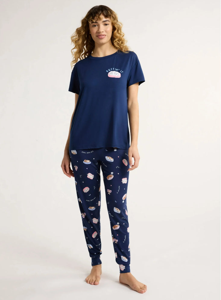Joyspun Women's and Women’s Plus Sleep Tee and Joggers Pajama Set, 2-Piece.