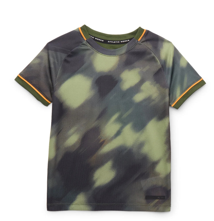 Athletic Works Boys Printed Active Tee with Short Sleeves.