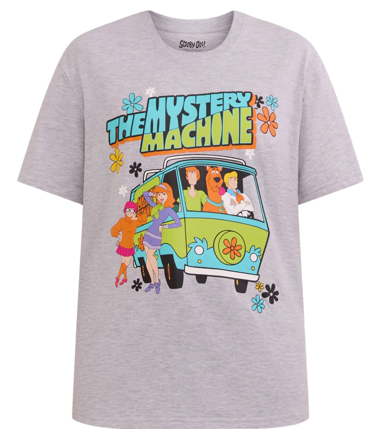 Scooby-Doo Women's Graphic Tee with Short Sleeves.