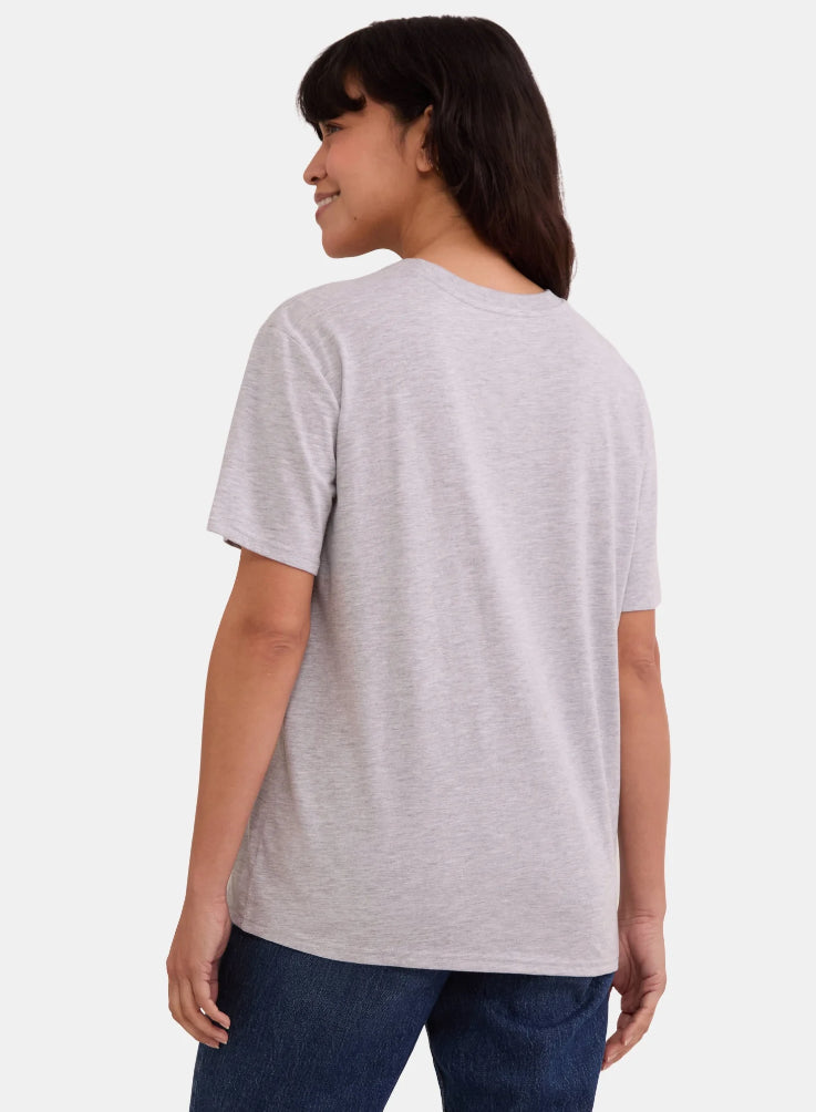 Scooby-Doo Women's Graphic Tee with Short Sleeves.