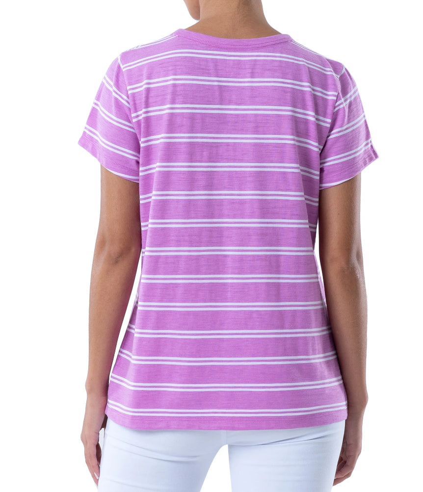 Time and Tru Women's Slub Crew Neck Short Sleeve T-Shirt.